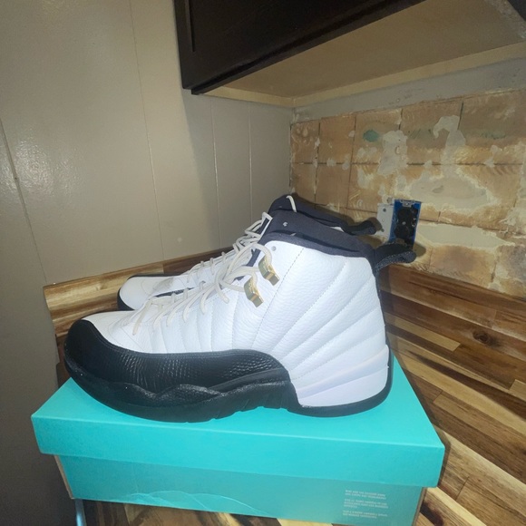 2013 Jordan 12 retro Taxi size 12 - Picture 7 of 7